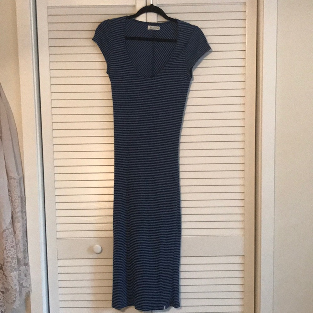 Volcom Midi bodycon dress